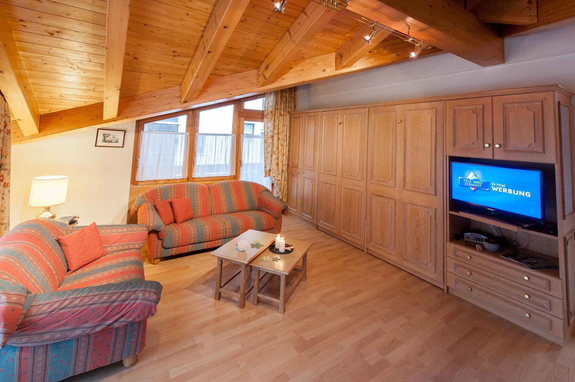 Appartements Zermatt Paradies Экстерьер фото
