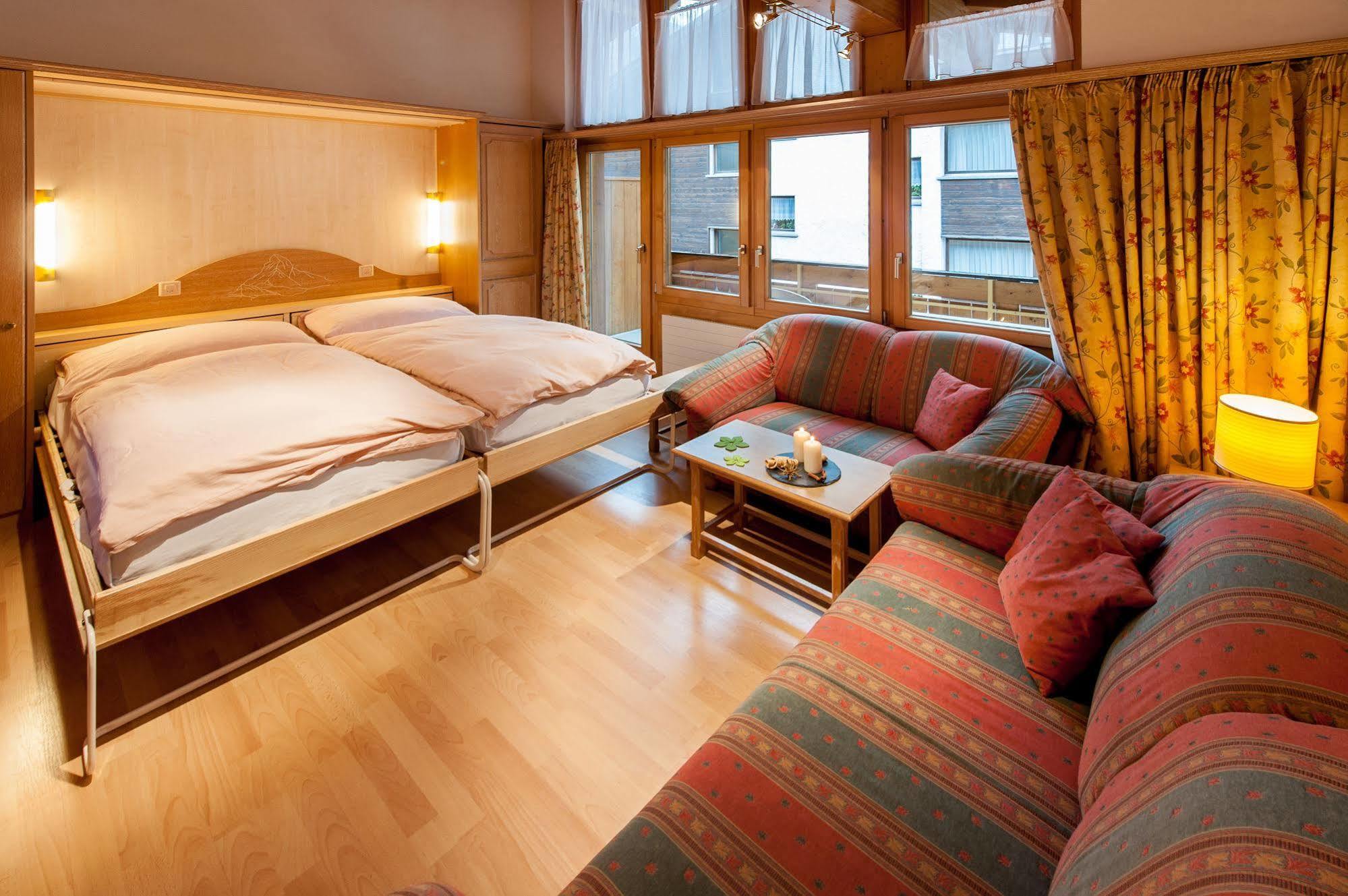 Appartements Zermatt Paradies Экстерьер фото