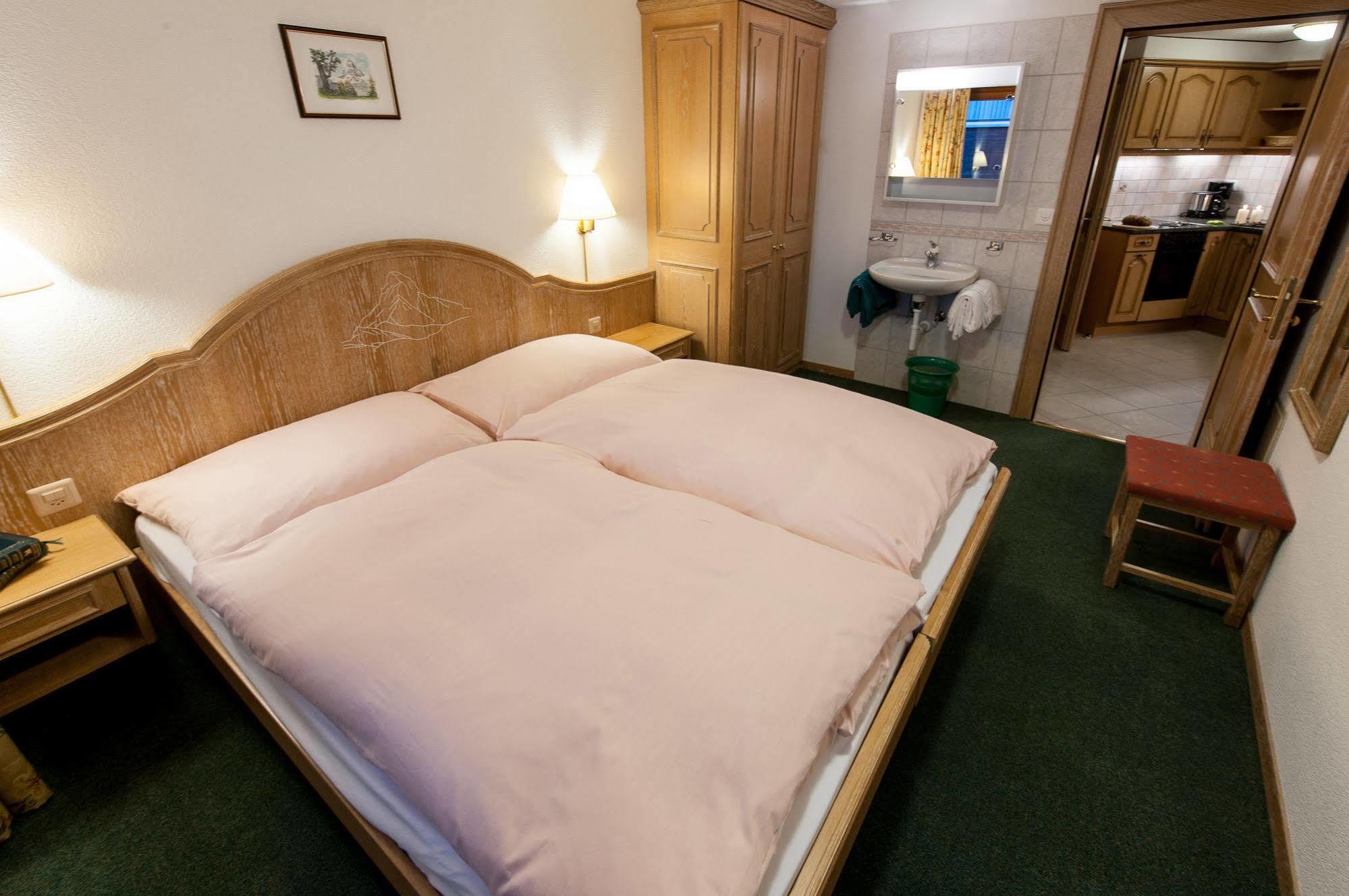 Appartements Zermatt Paradies Экстерьер фото