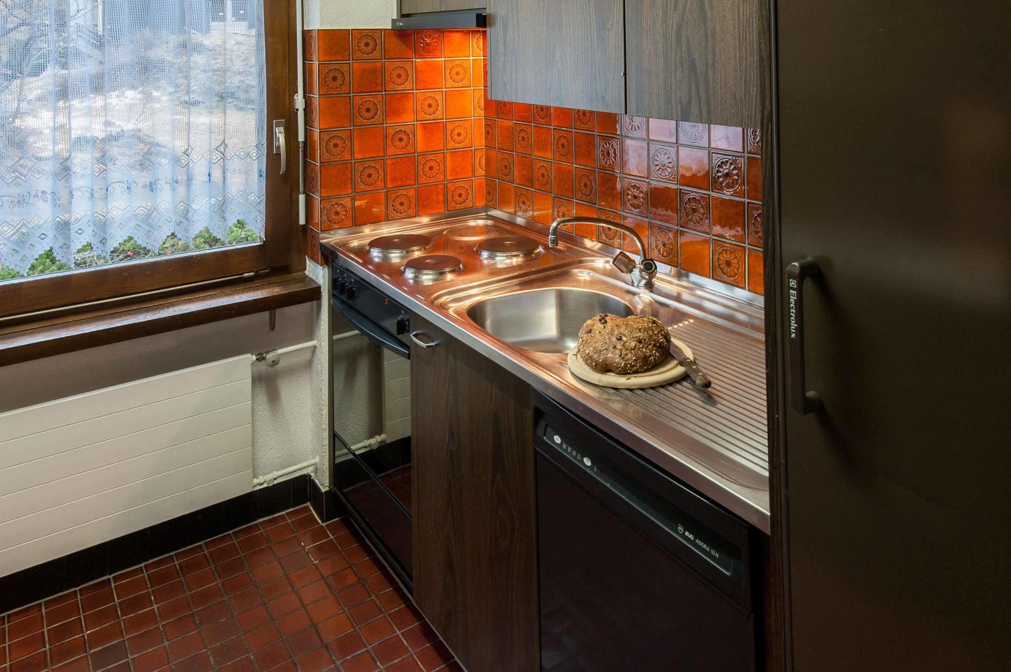 Appartements Zermatt Paradies Экстерьер фото